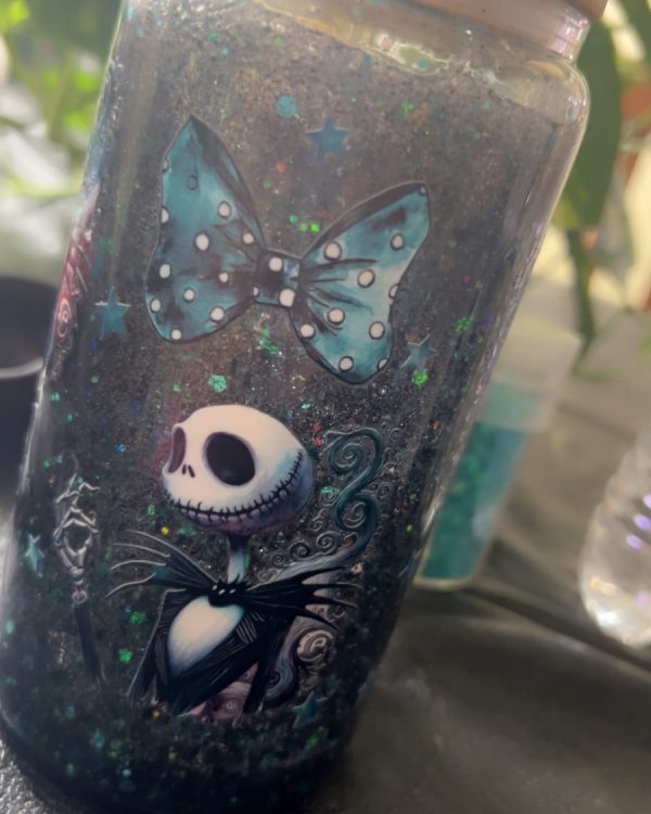 Snow Globe Tumbler — Nightmare Before Christmas